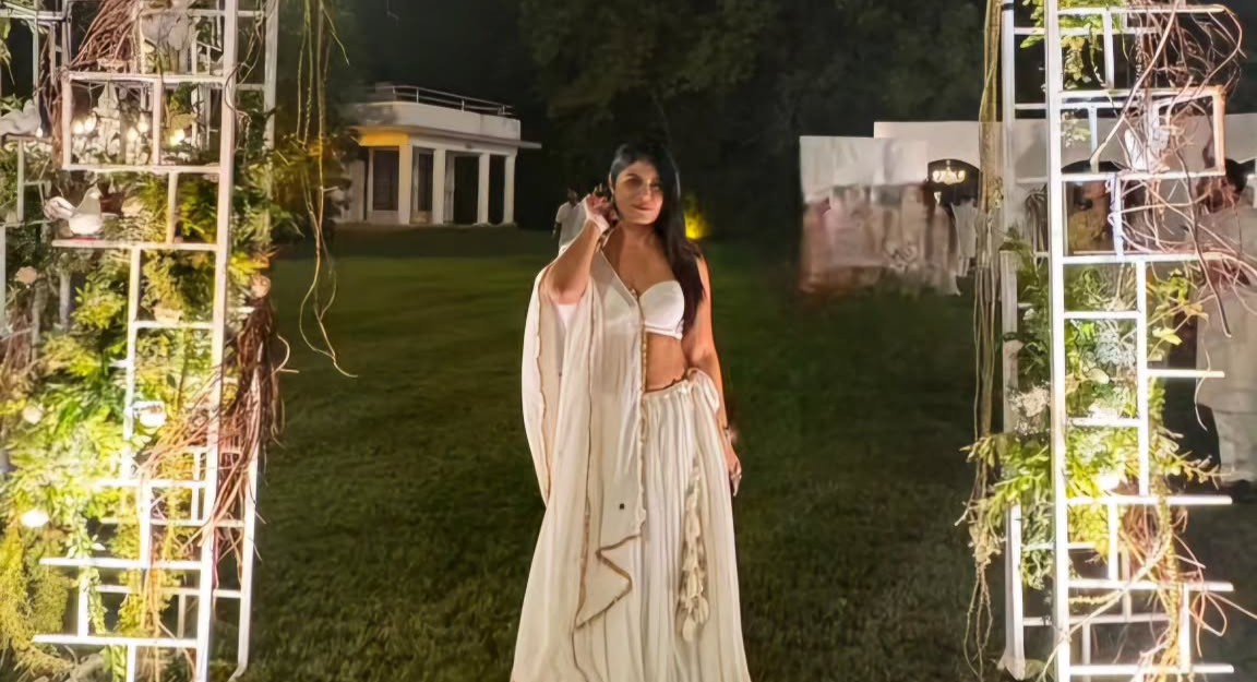 Luxury Hotels & Resorts